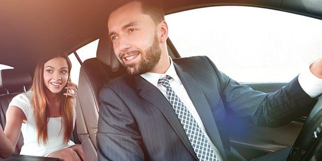 komfortablen 9 Sitzer mieten für Firmenevents