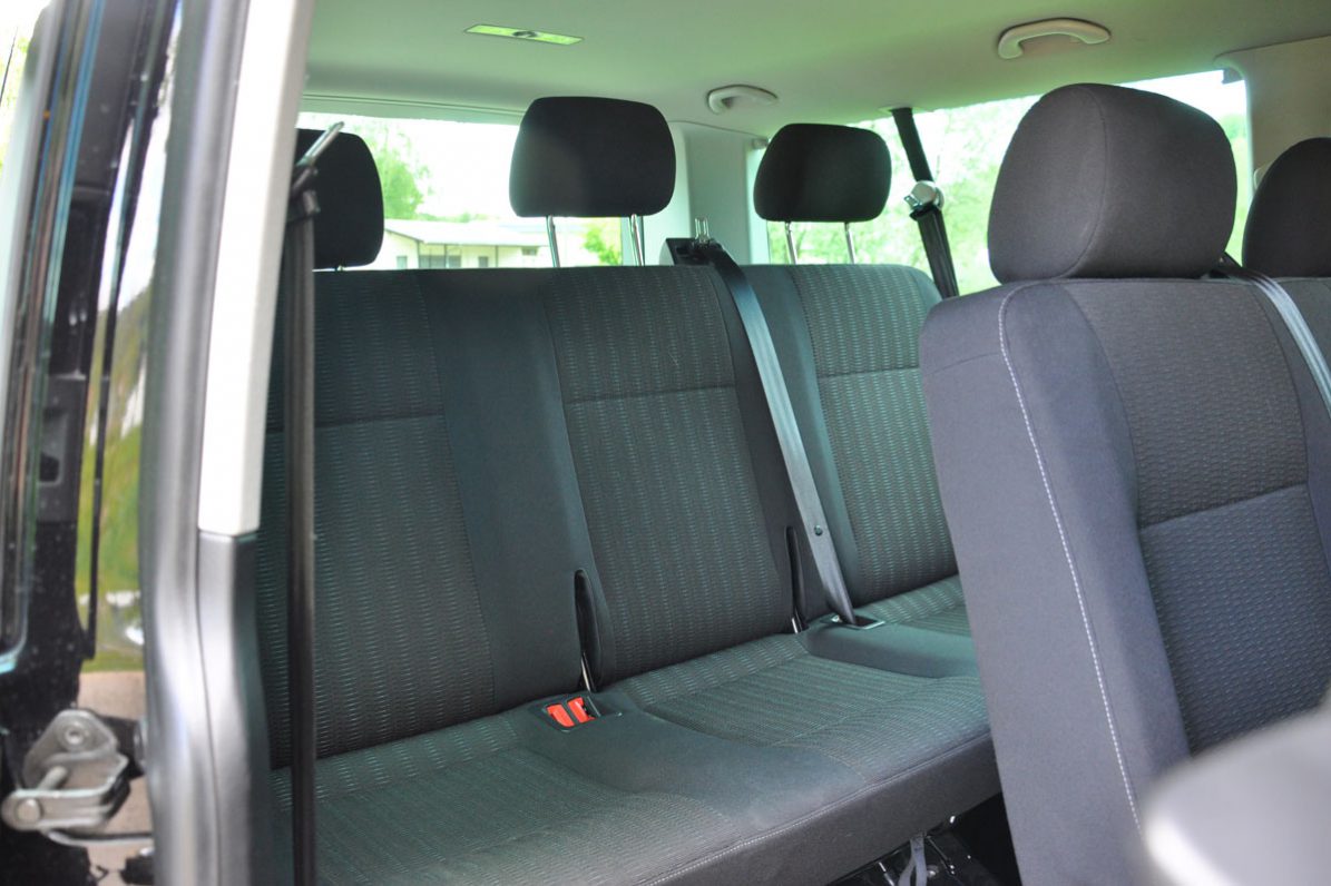 komfortabler 9 Sitzer mieten